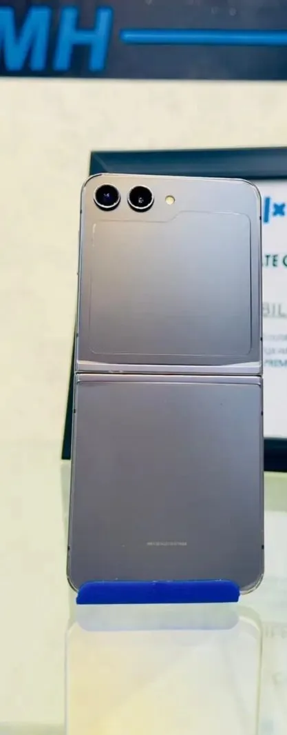 Samsung Mobile Z Fold 5 (8GB / 512GB) - Non-PTA (4 Months SIM Working) — photo 2