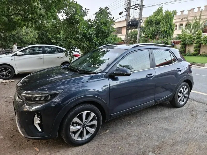 KIA STONIC EX+ 2024 Top Variant — photo 4