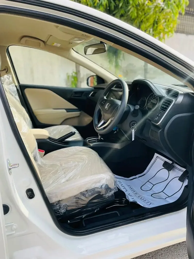 Honda City 2026 1.2 Automatic Already Bank Leased for sale — photo 2