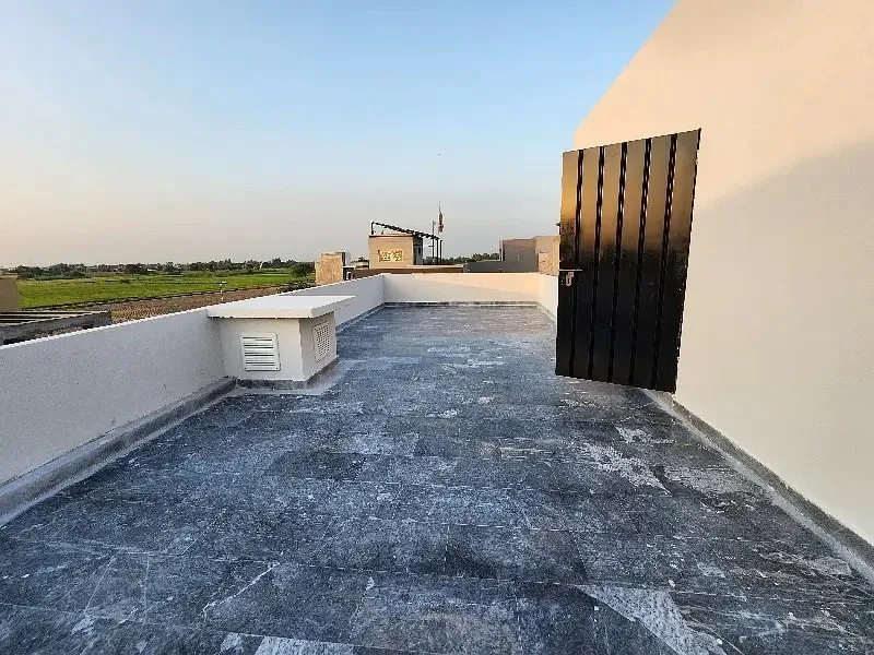 Brand New 5 Marla House for Sale Prime And Desirable Location Bahria Nasheman Lahore — photo 7